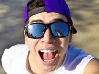 Whindersson Nunes
